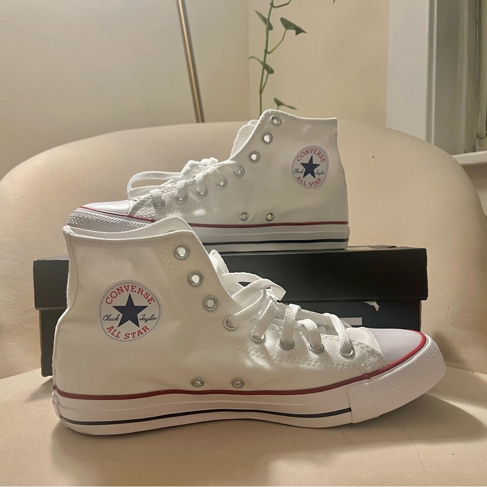 New Converse Chuck Taylor All Star Canvas High Tops